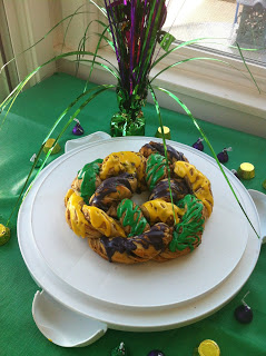 easy recipe kings cake mardi gras fat tuesday