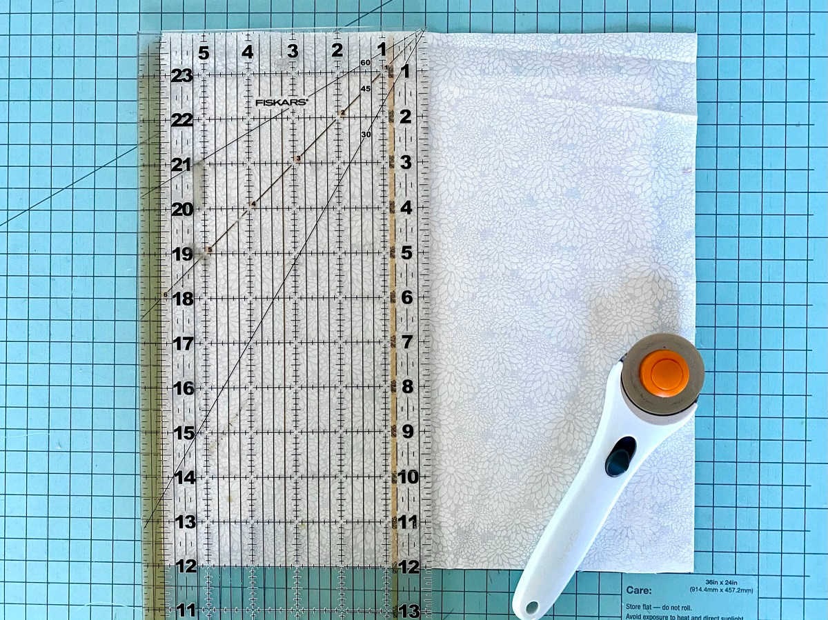 How to Make a Free Motion Quilting Practice Pad Step 1