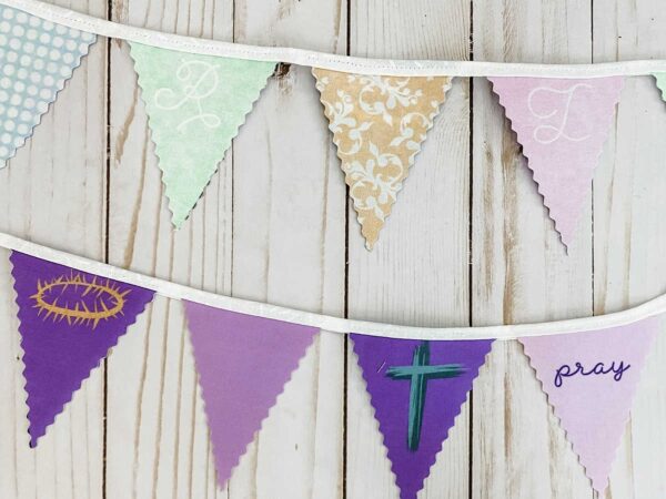 Tutorial How to Make Reversible Bunting for Advent Christmas Lent Easter Fabric Panel